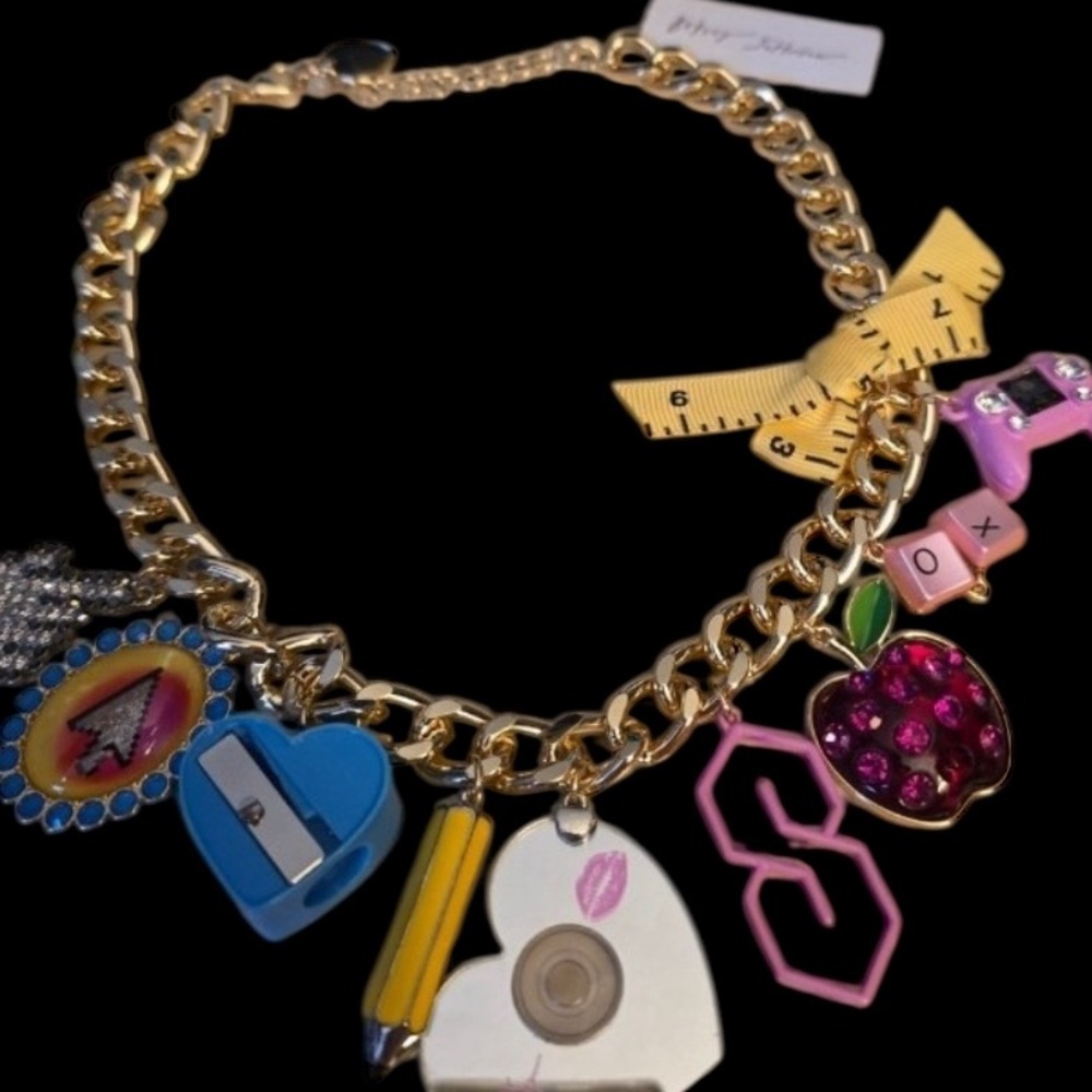 BETSEY JOHNSON Back to School Multiple School Supplies Charms Necklace NEW NWT - Picture 5 of 9